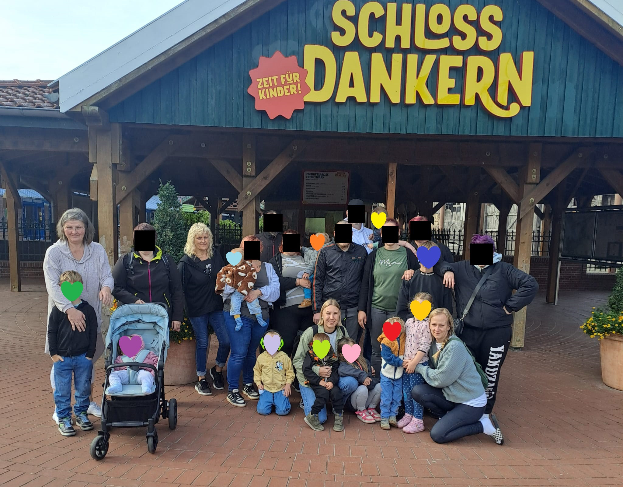 Schloss Dankern Gruppenfoto Herzen